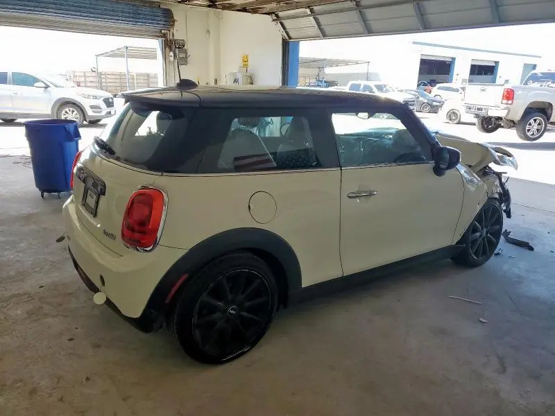 2020 MINI COOPER   