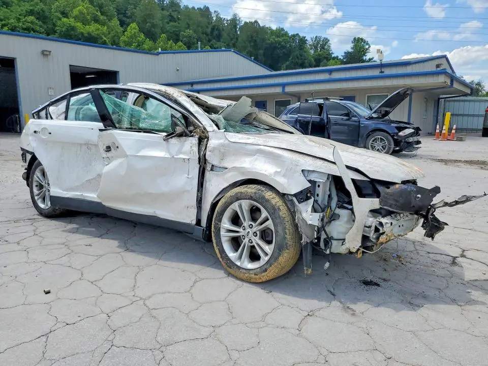 2013 FORD TAURUS SEL  