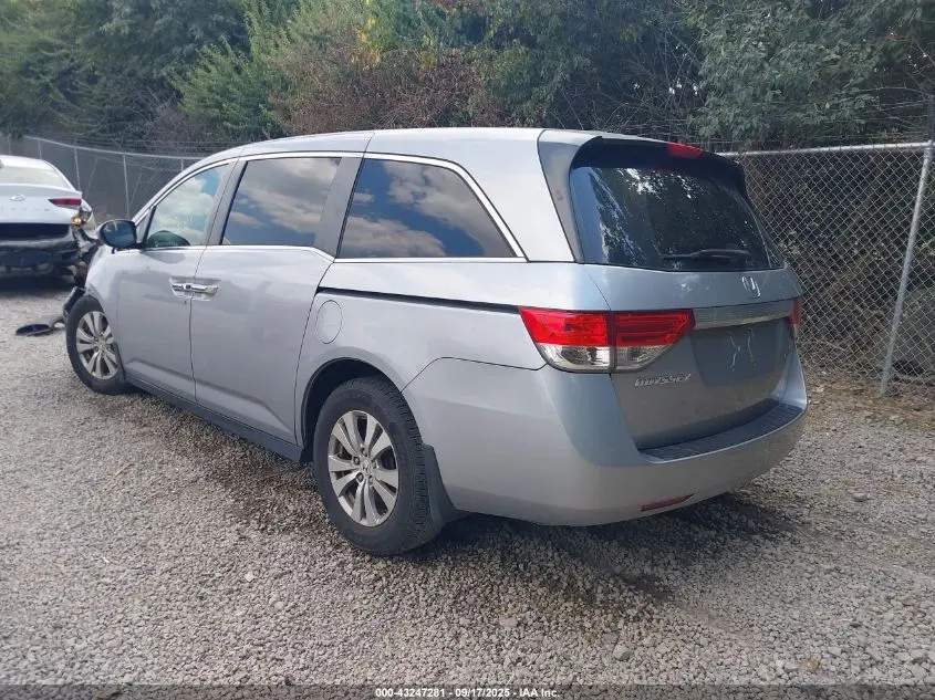 2016 HONDA ODYSSEY SE
