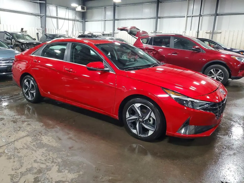 2022 HYUNDAI ELANTRA SEL  