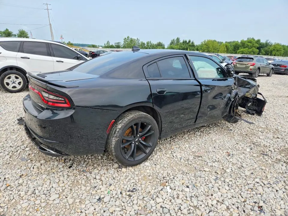 2015 DODGE CHARGER SXT  