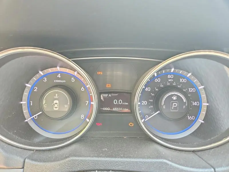 2012 HYUNDAI SONATA GLS  