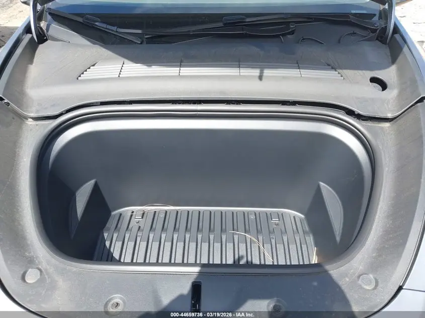 2024 TESLA MODEL Y PERFORMANCE DUAL MOTOR ALL-WHEEL DRIVE