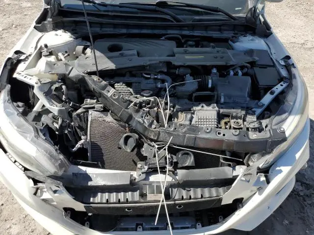 2019 NISSAN ALTIMA SR