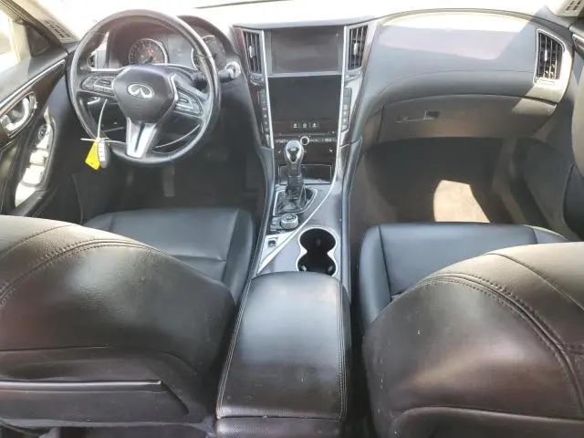 2018 INFINITI Q50 LUXE  