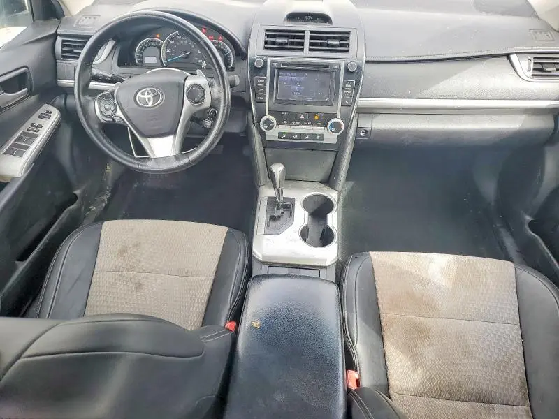 2014 TOYOTA CAMRY SE  