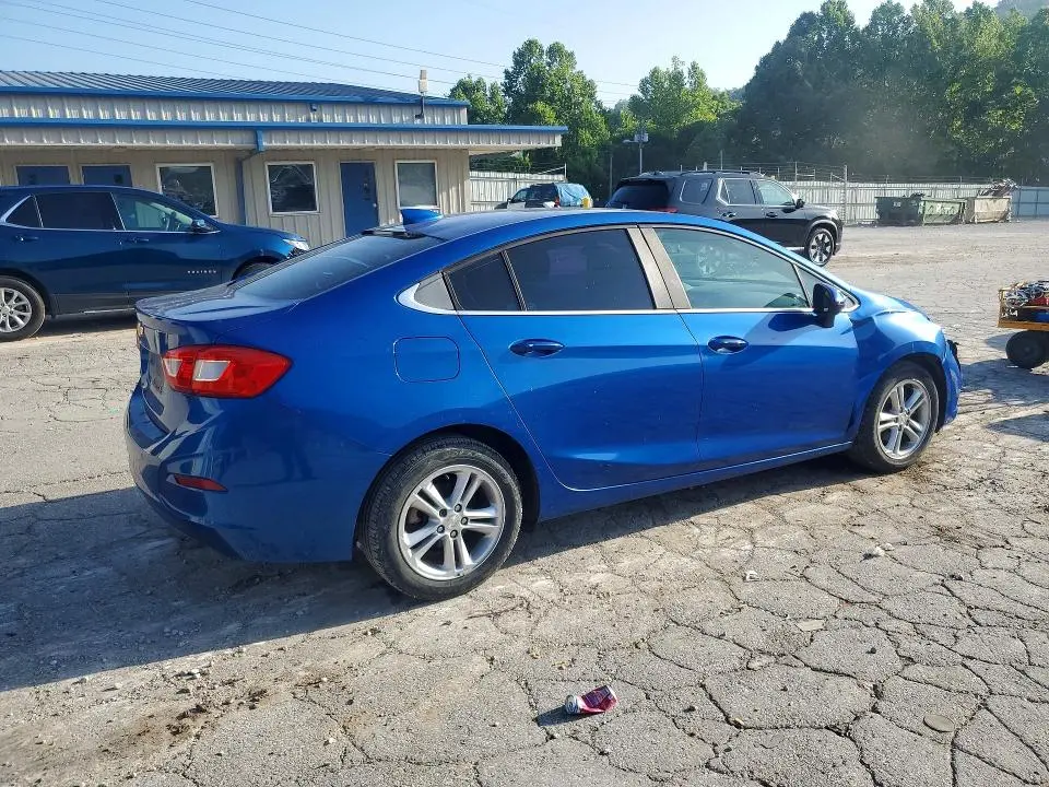 2016 CHEVROLET CRUZE LT  
