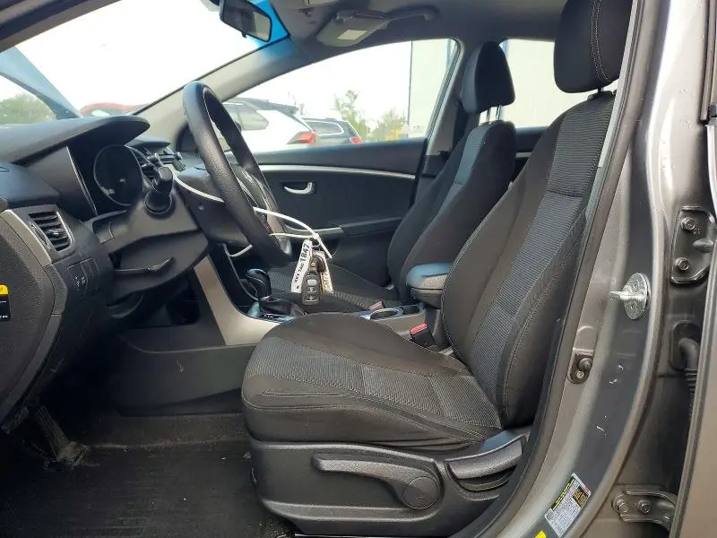 2016 HYUNDAI ELANTRA GT BASE  