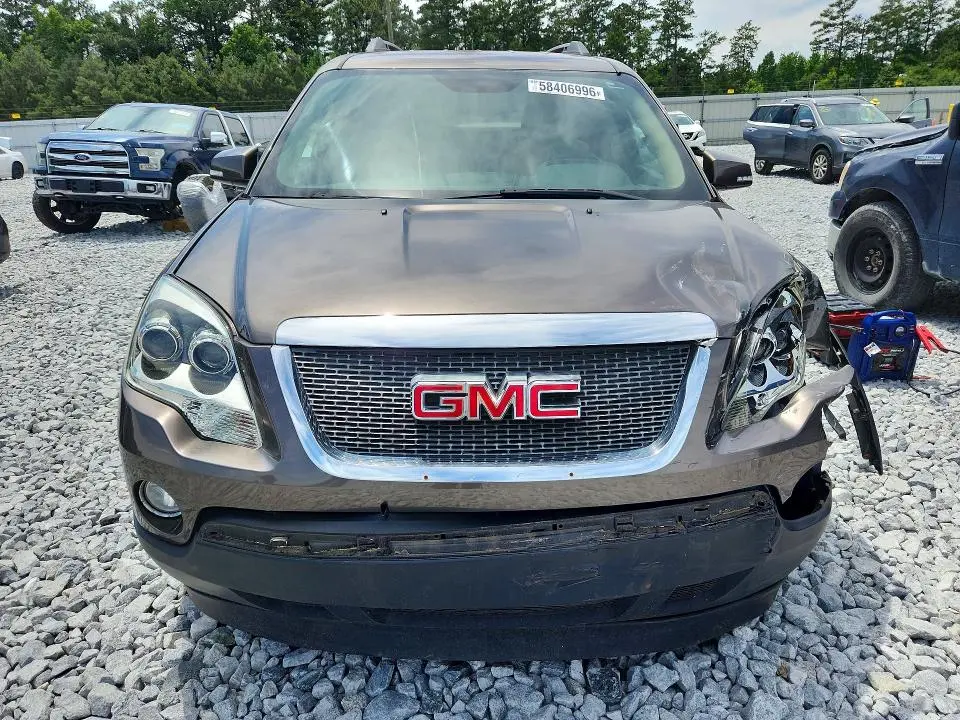 2011 GMC ACADIA SLT-1  