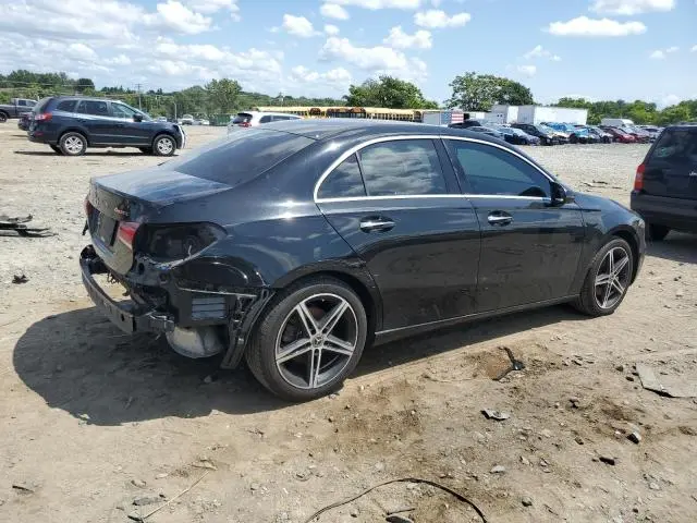 2019 MERCEDES-BENZ A 220 4MATIC  