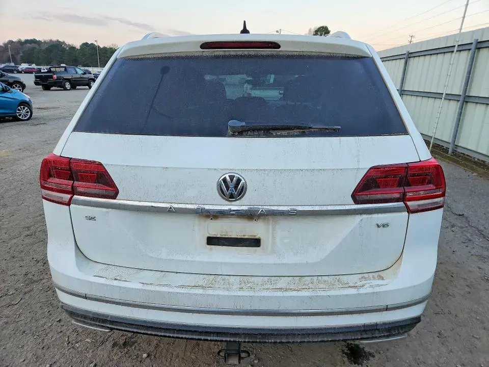 2018 VOLKSWAGEN ATLAS SE  
