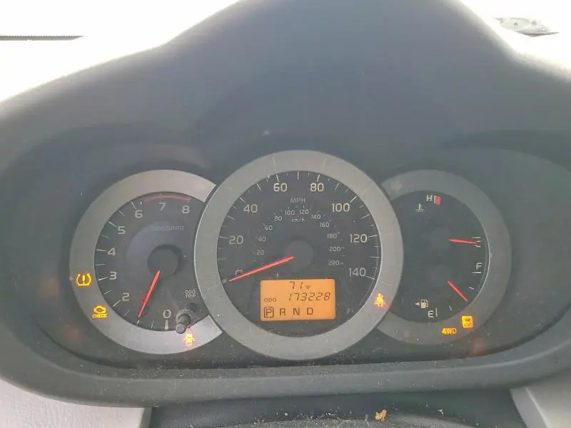 2010 TOYOTA RAV4 BASE  