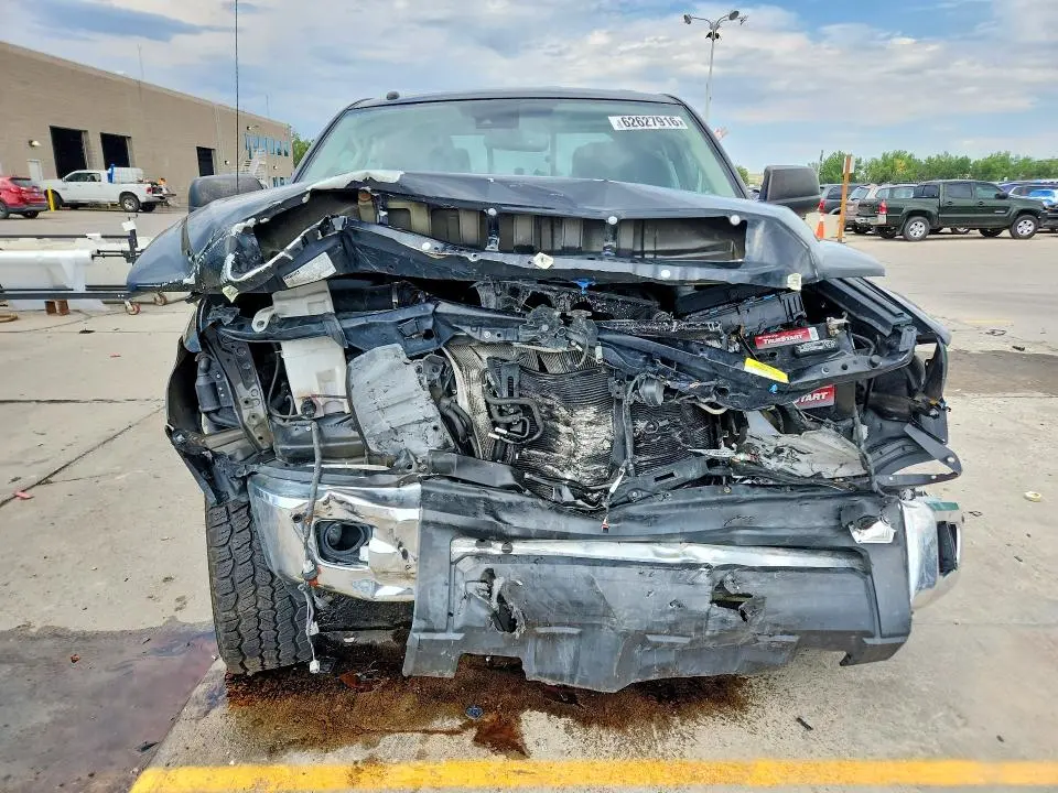 2018 TOYOTA TUNDRA SR5  