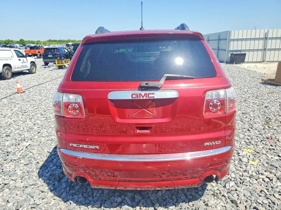 2012 GMC ACADIA DENALI  