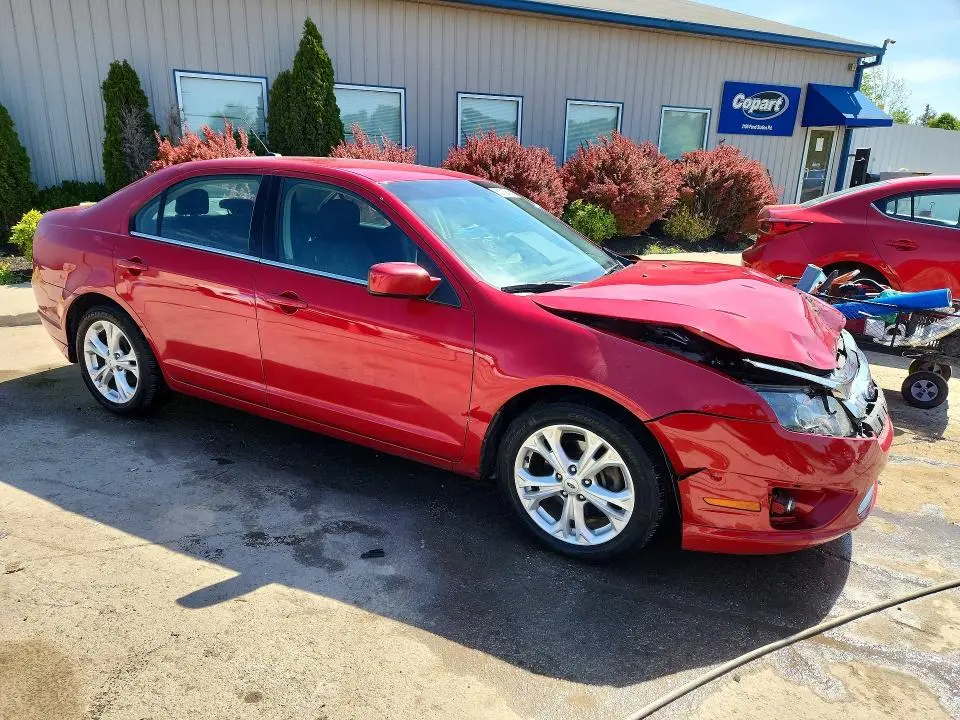 2012 FORD FUSION SE  