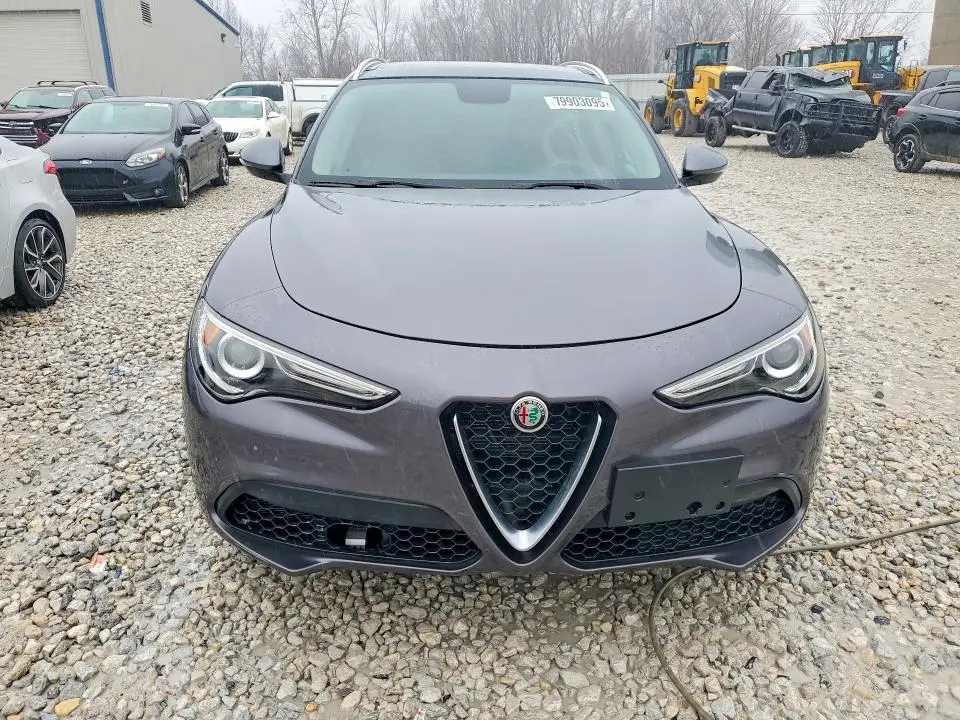 2018 ALFA ROMEO STELVIO   