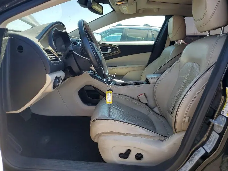 2015 CHRYSLER 200 C  