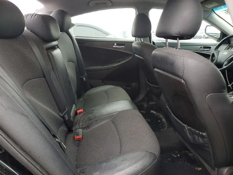 2012 HYUNDAI SONATA SE  