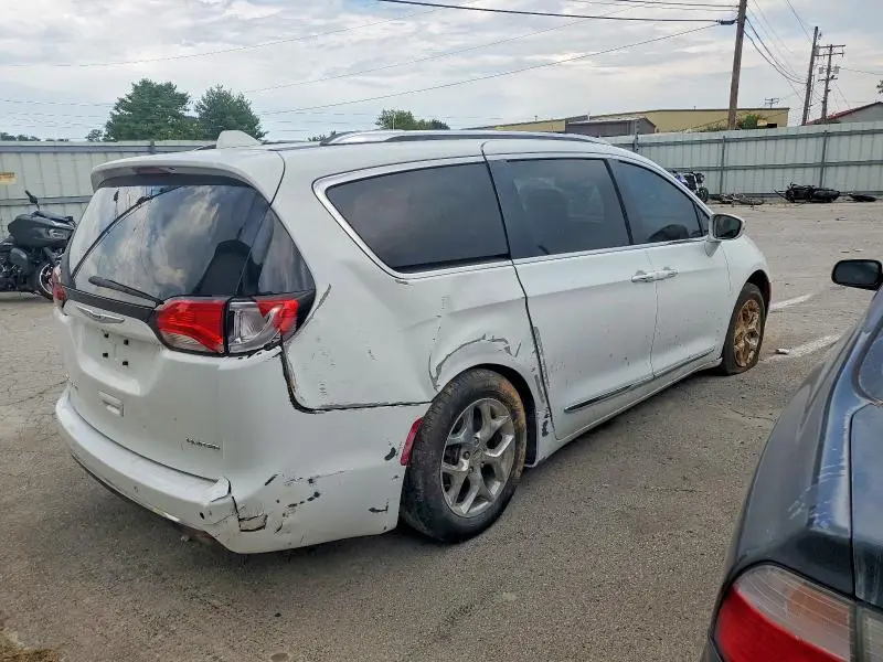 2018 CHRYSLER PACIFICA LIMITED  