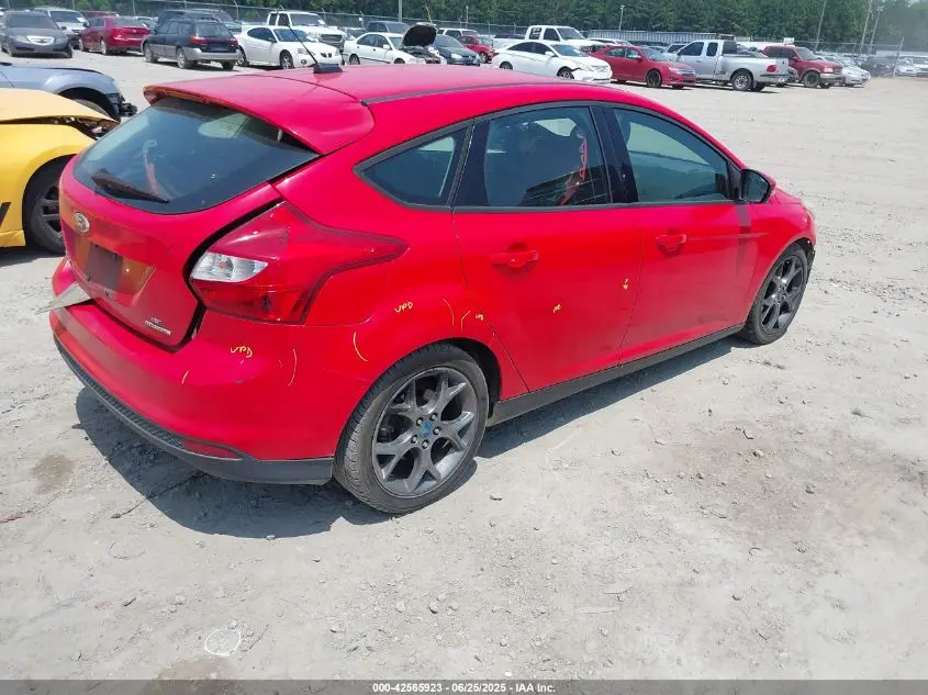2014 FORD FOCUS SE