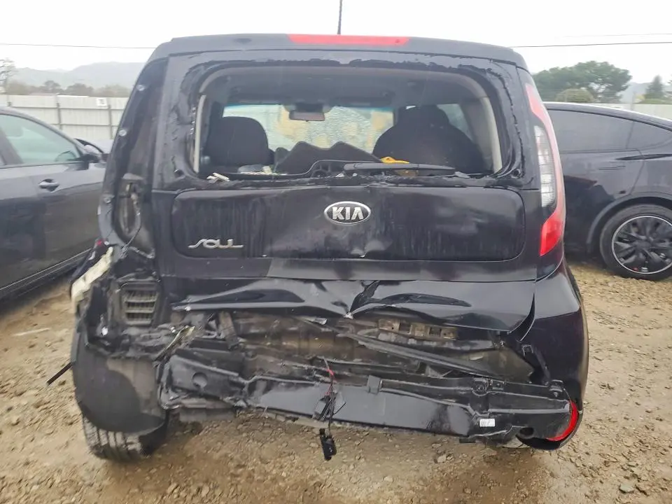 2015 KIA SOUL   