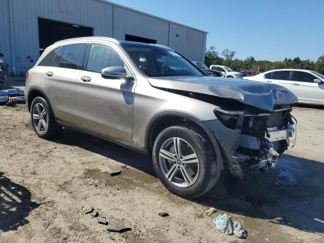 2022 MERCEDES-BENZ GLC 300  
