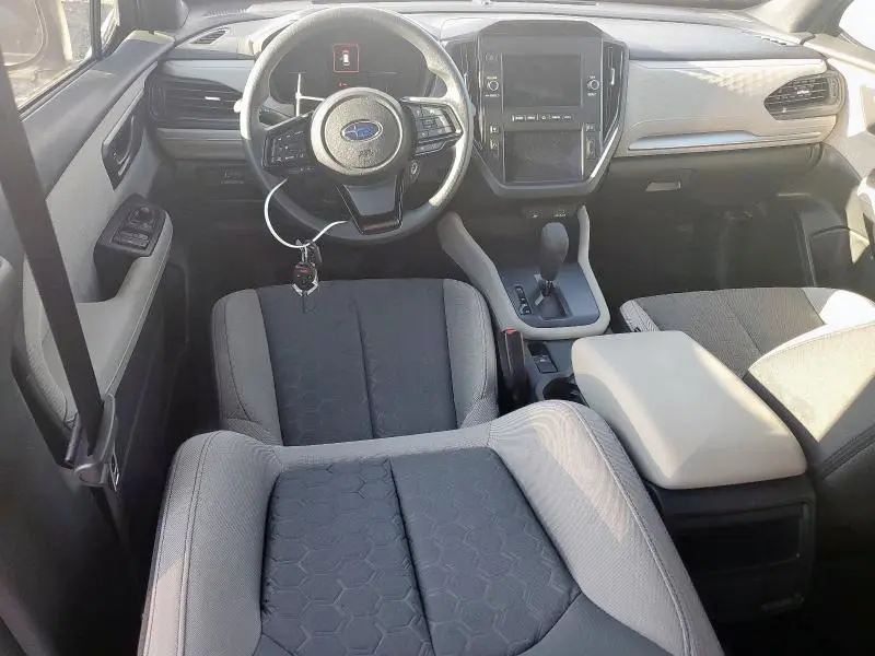 2025 SUBARU FORESTER