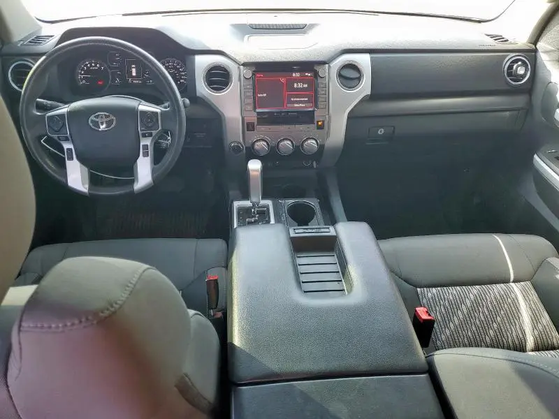 2021 TOYOTA TUNDRA CREWMAX SR5  