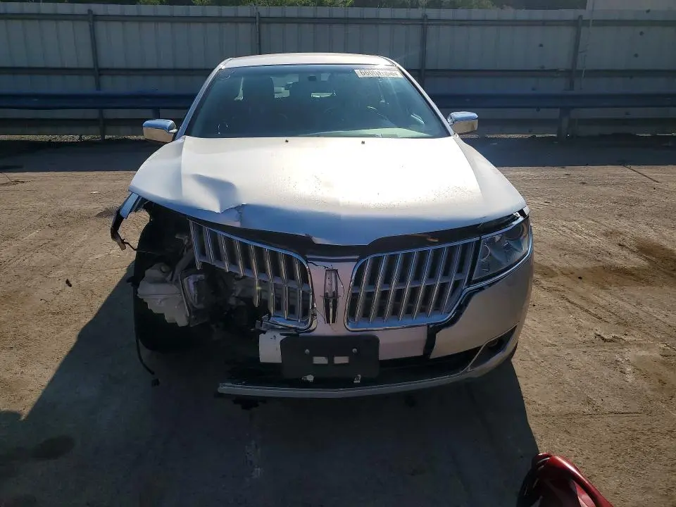 2012 LINCOLN MKZ   