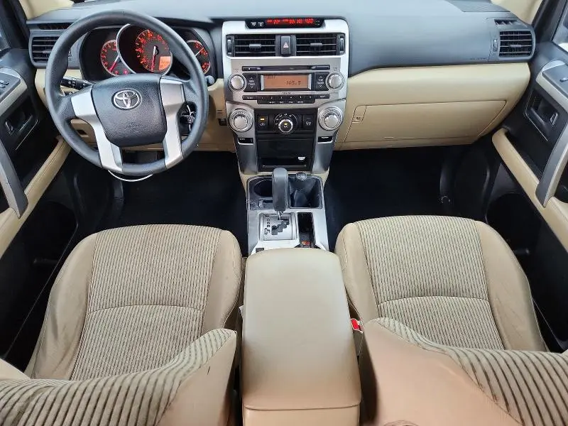 2011 TOYOTA 4RUNNER SR5  