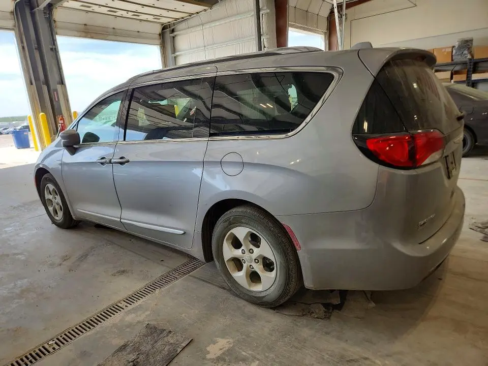 2017 CHRYSLER PACIFICA TOURING L PLUS  