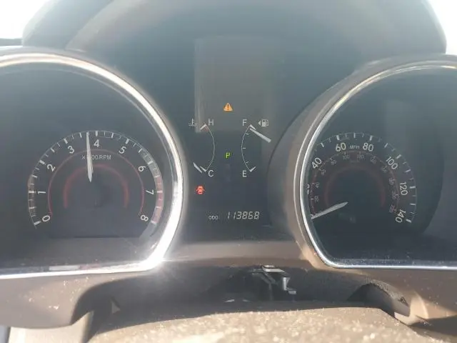 2010 TOYOTA HIGHLANDER SE  