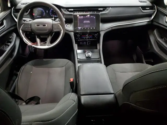 2024 JEEP GRAND CHEROKEE LAREDO  
