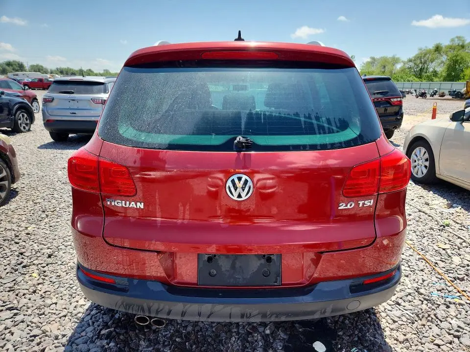 2013 VOLKSWAGEN TIGUAN S  