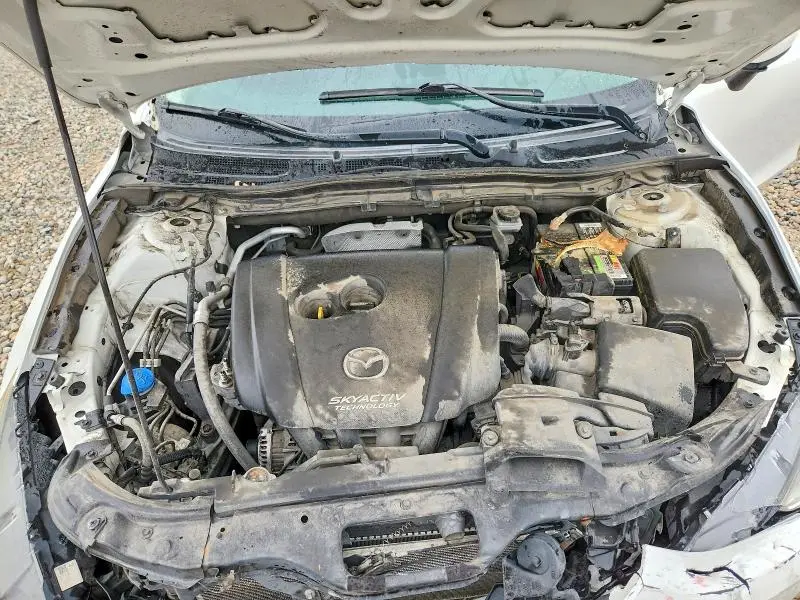 2016 MAZDA 3 TOURING  