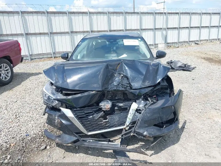 2022 NISSAN SENTRA SV XTRONIC CVT