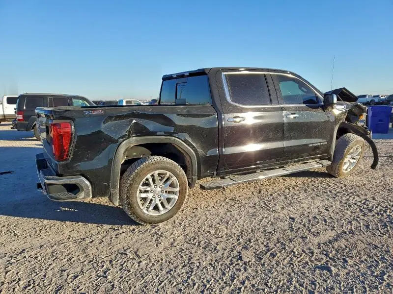 2021 GMC SIERRA K1500 SLT  