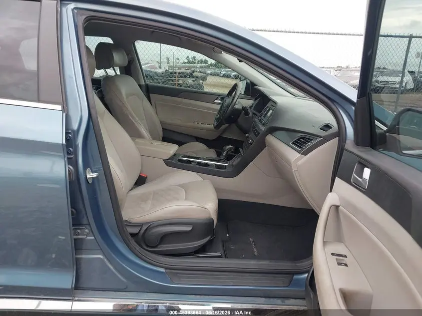 2015 HYUNDAI SONATA SPORT