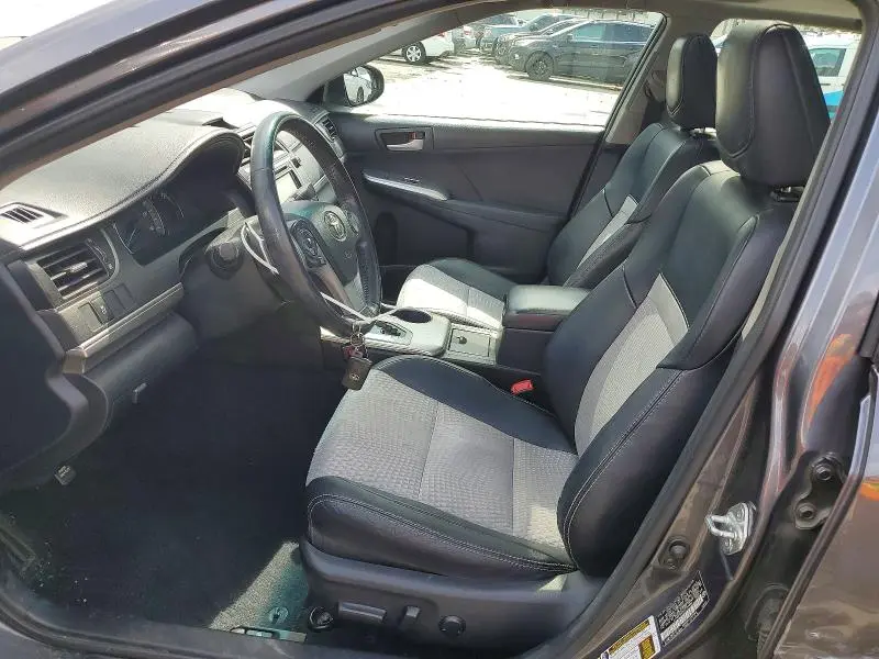 2012 TOYOTA CAMRY SE  