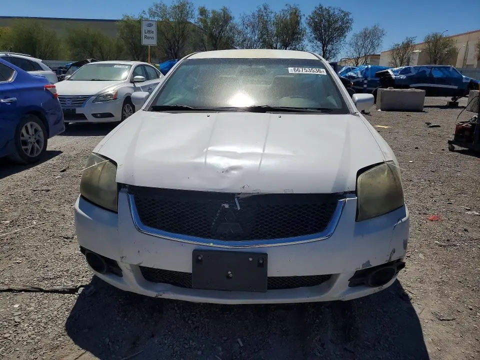 2011 MITSUBISHI GALANT FE  