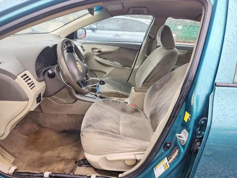 2010 TOYOTA COROLLA LE  