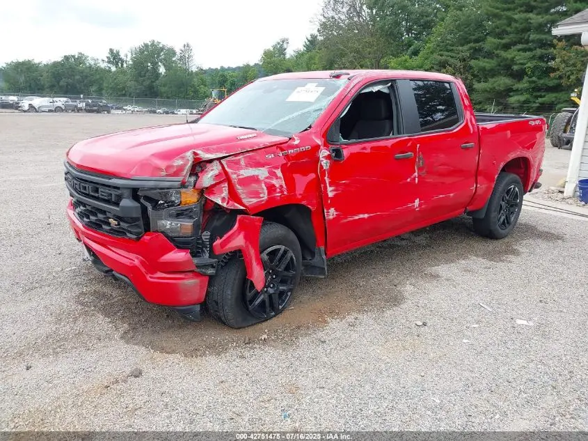 2024 CHEVROLET SILVERADO 1500 4WD  SHORT BED CUSTOM