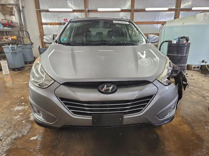 2013 HYUNDAI TUCSON GLS  