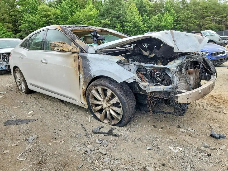 2015 HYUNDAI AZERA LIMITED  