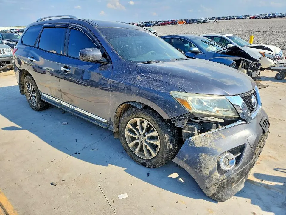 2013 NISSAN PATHFINDER S  