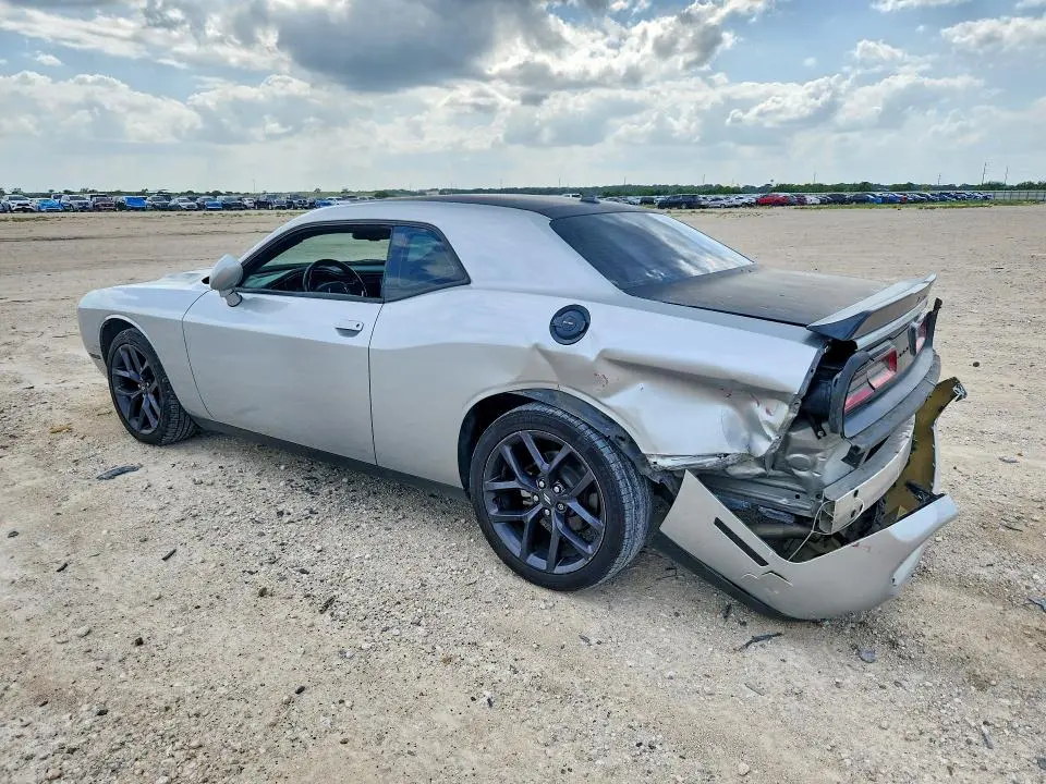 2021 DODGE CHALLENGER SXT  