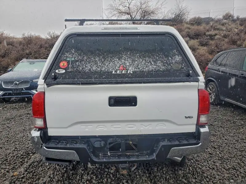 2017 TOYOTA TACOMA DOUBLE CAB  