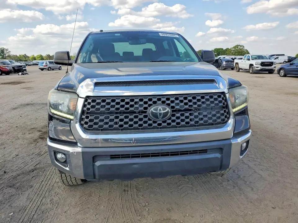 2019 TOYOTA TUNDRA SR5  