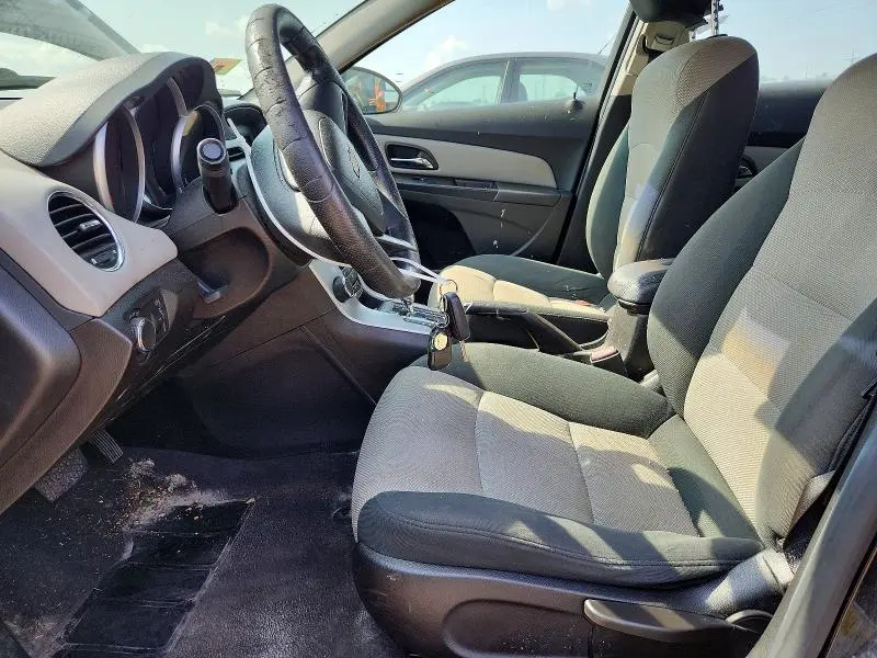 2012 CHEVROLET CRUZE LS  