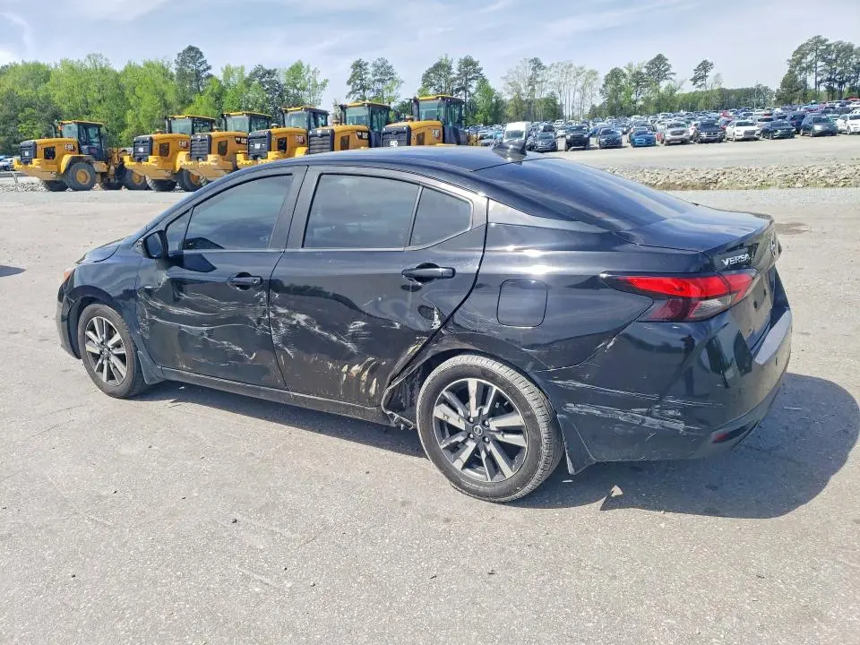 2020 NISSAN VERSA SV  